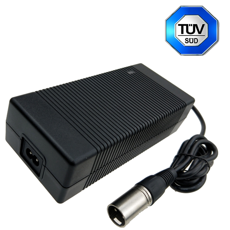 12.6V 10A鋰電池充電器